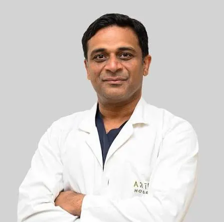 Dr. Mayank Madan photo