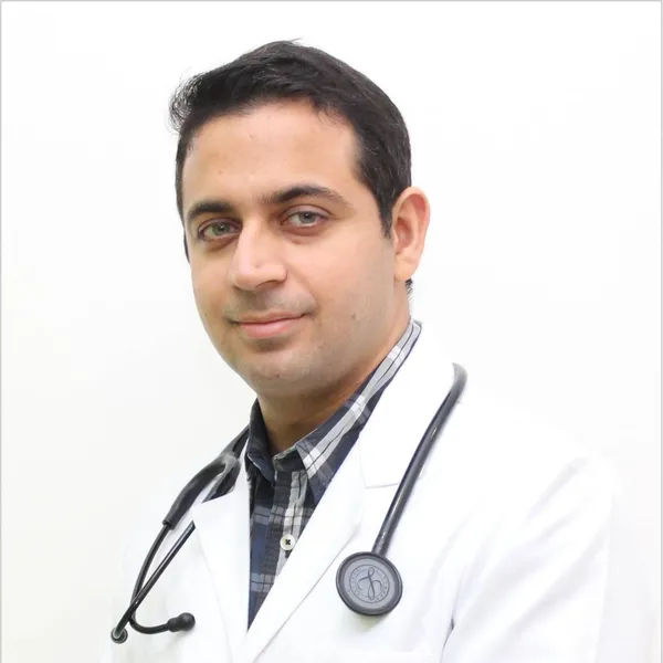 Dr. Naval Mendiratta photo