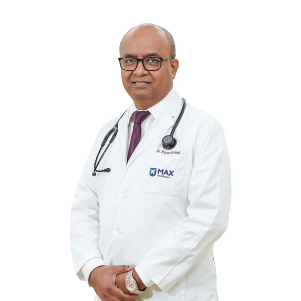 Dr. Rayaz Ahmed photo