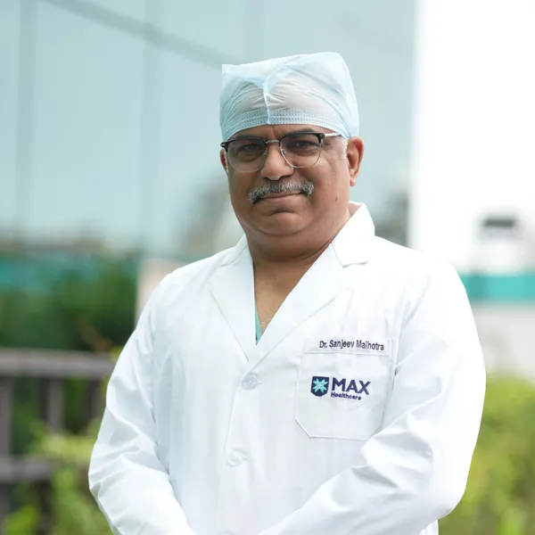 Dr. Sanjeev Malhotra photo