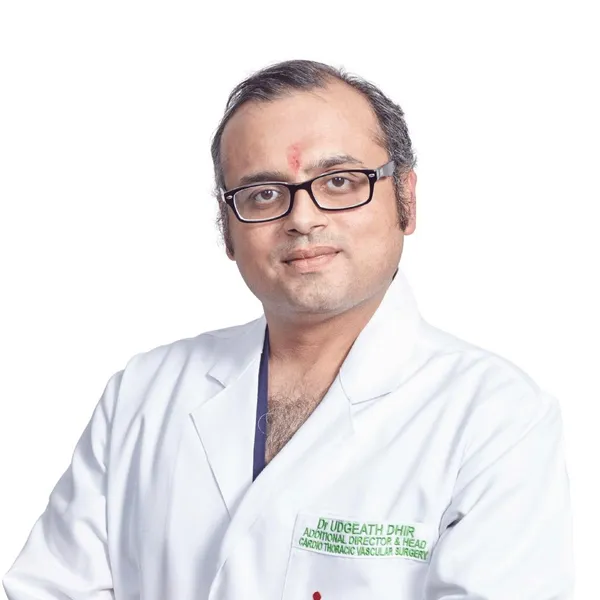 Dr. Udgeath Dhir photo